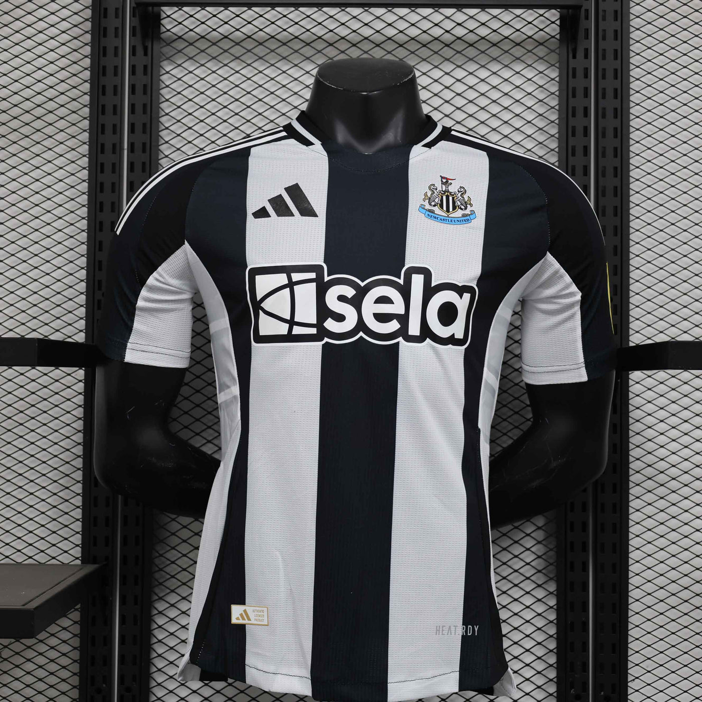 Newcastle 24/25 Home (Player)