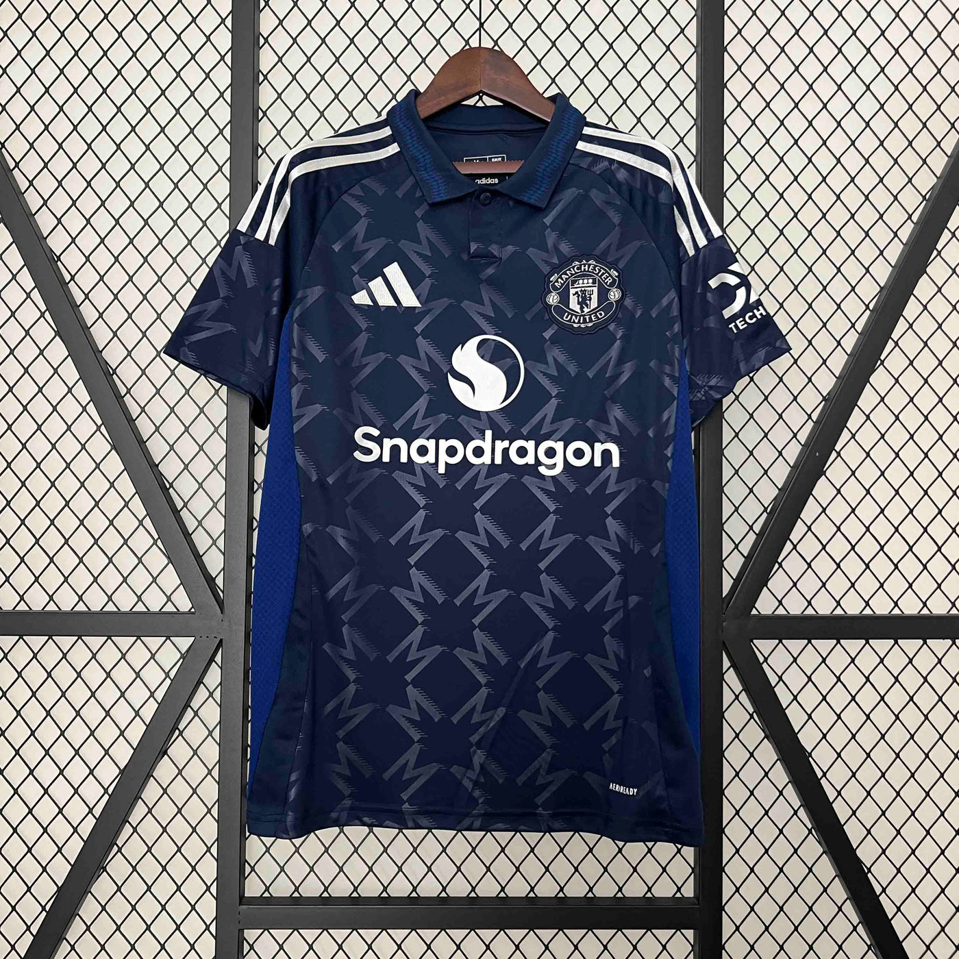 Manchester United 24/25 Away (Fan)