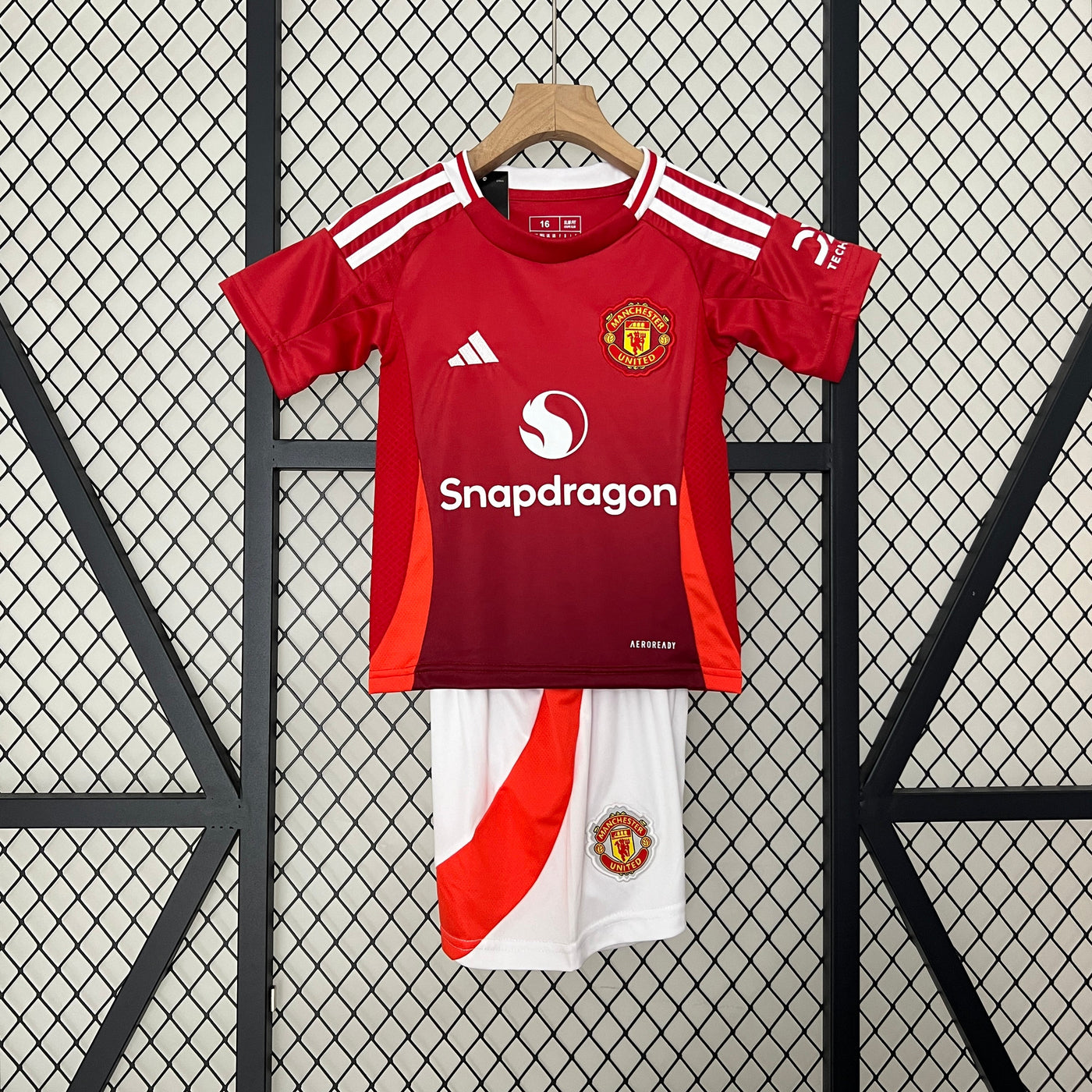 Manchester United 24/25 Home (Kids)