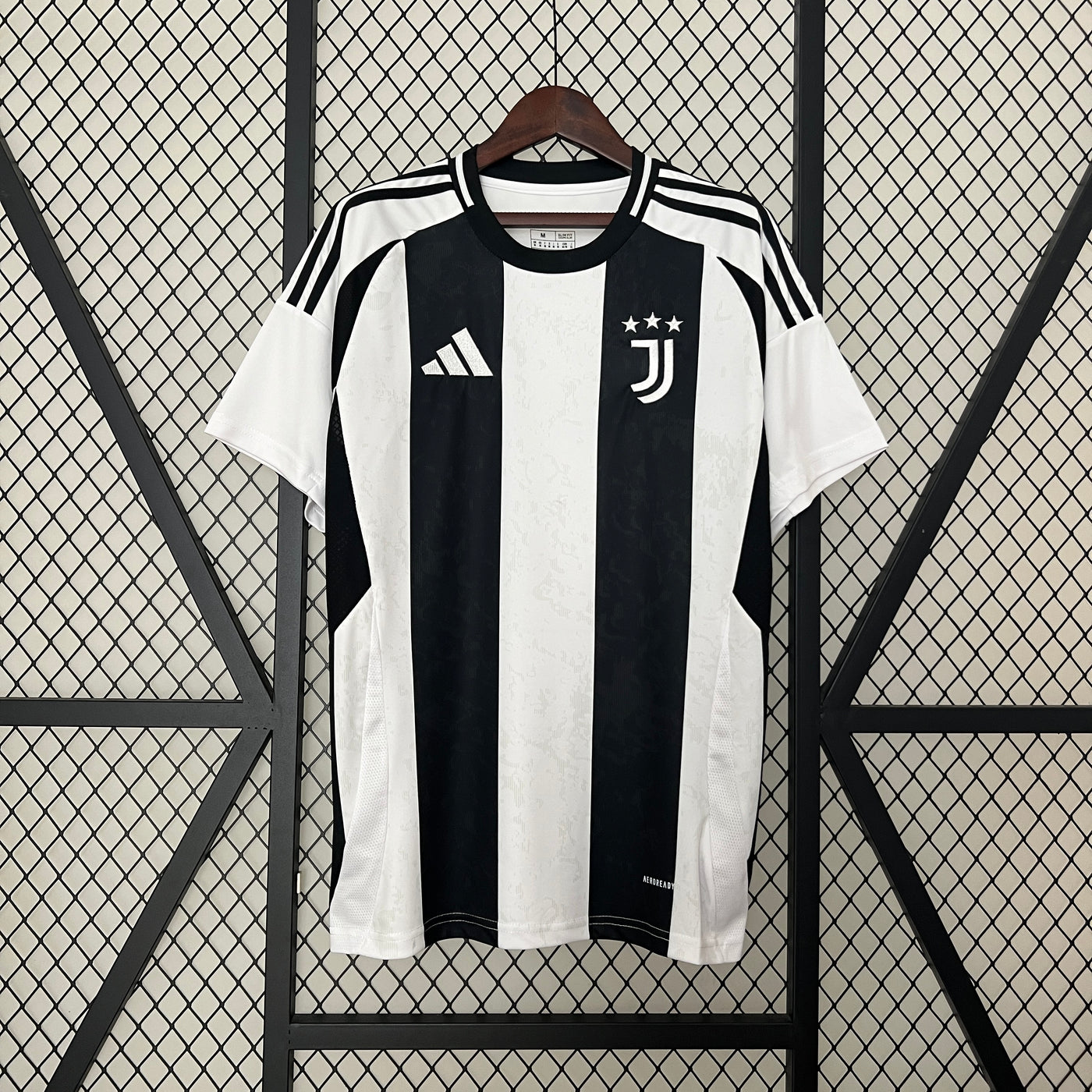 Juventus 24/25 Home (Fan)